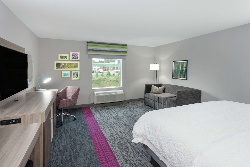 Hampton Inn & Suites Rocky Hill Hartford South - photo 25