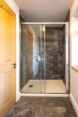 Le Mini Metro Balcony Apartment by i Stay Whitby