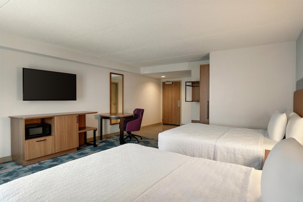 Hampton Inn Hagerstown - photo 9