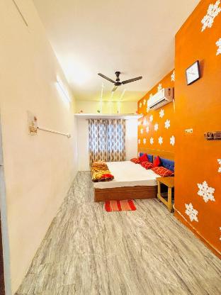 Shivalay Guest House 1.5kms From Kashi Vishwanath — 5-Star Luxury Hotel in Varanasi, India