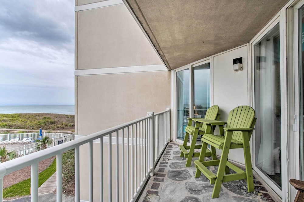 Colorful Beachfront Condo with Resort Amenities in Sneads Ferry, United States