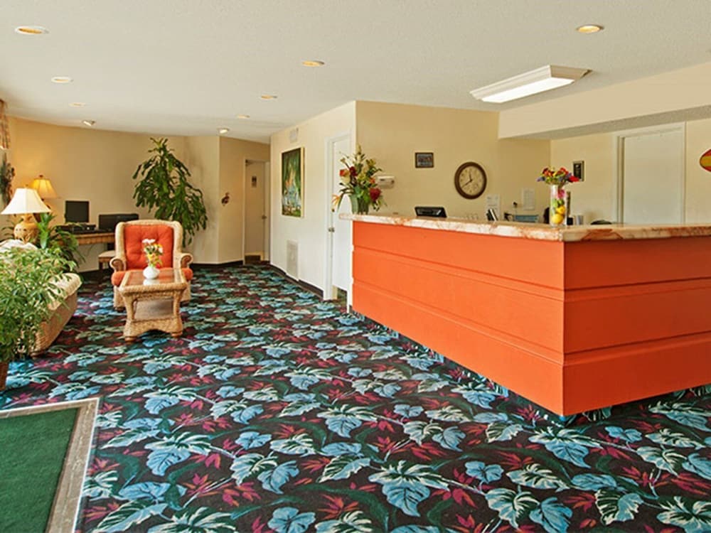Inn at The Waterpark - photo 2
