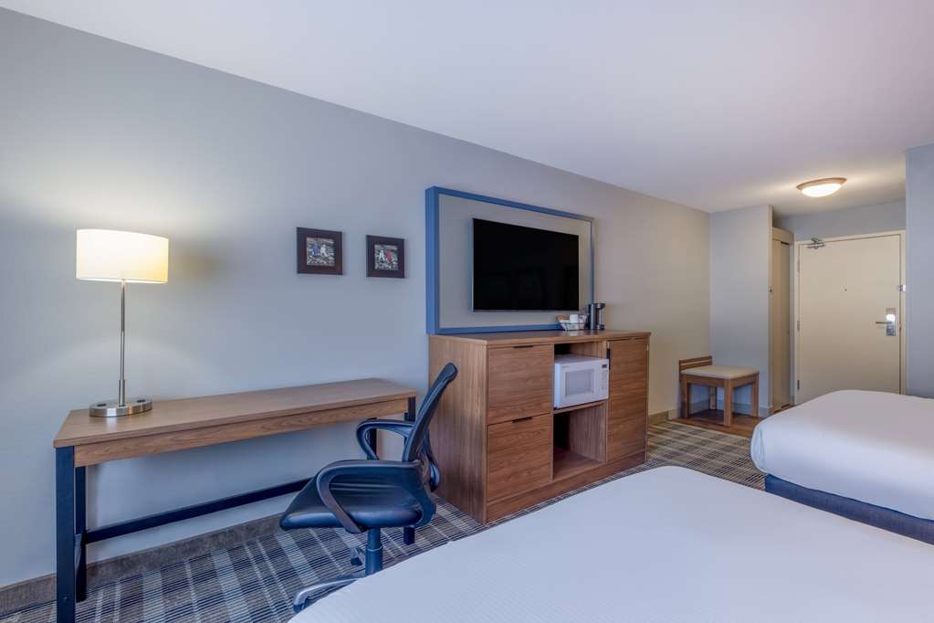 AmericInn by Wyndham Duluth - photo 30