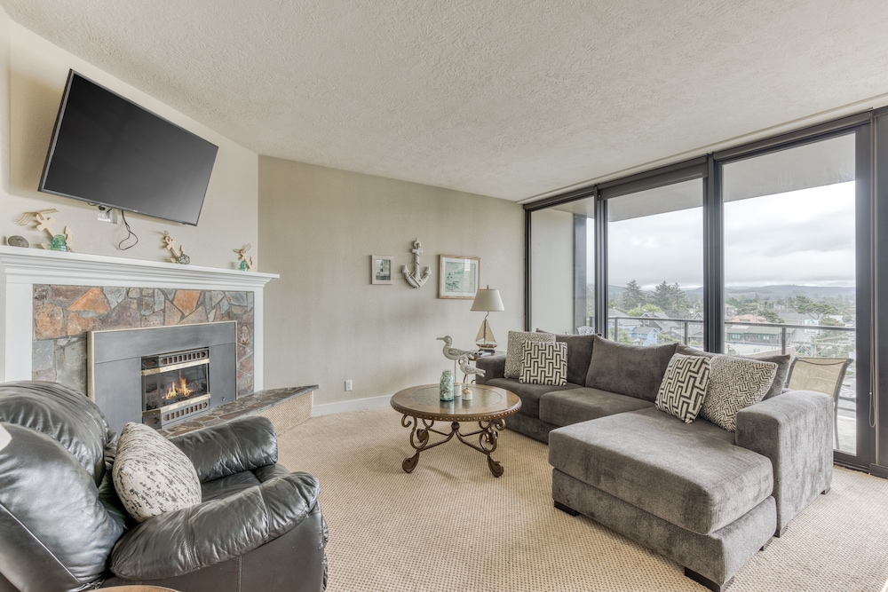 Sand & Sea Resort Condominiums - photo 601