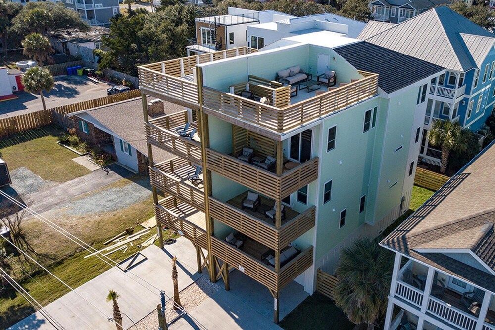 The Place to Be by Sea Scape Properties — Carolina Beach — photo 2
