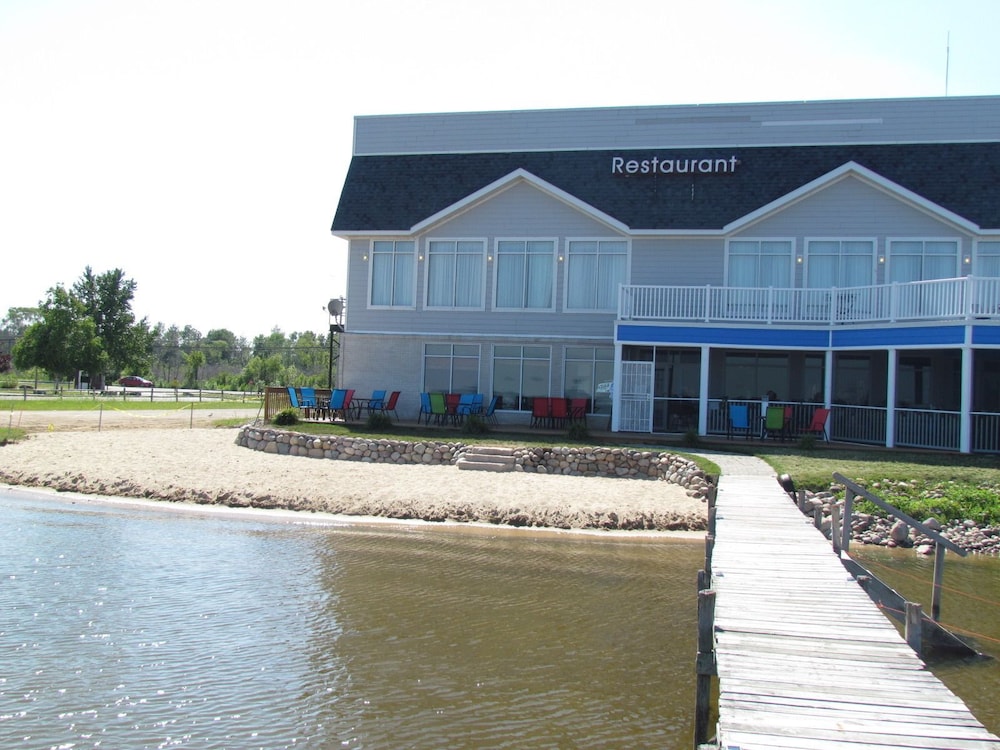 Lakeside Resort and Conference Center - photo 60