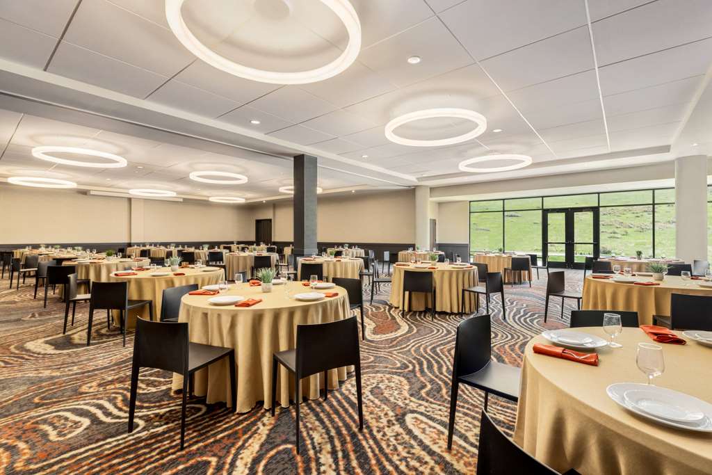 Origin Red Rocks a Wyndham Hotel - photo 36