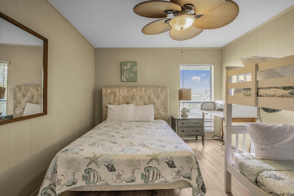 Sailhouse east Pet Friendly Duplex in Gulf Shores Gulf Shores - photo 17