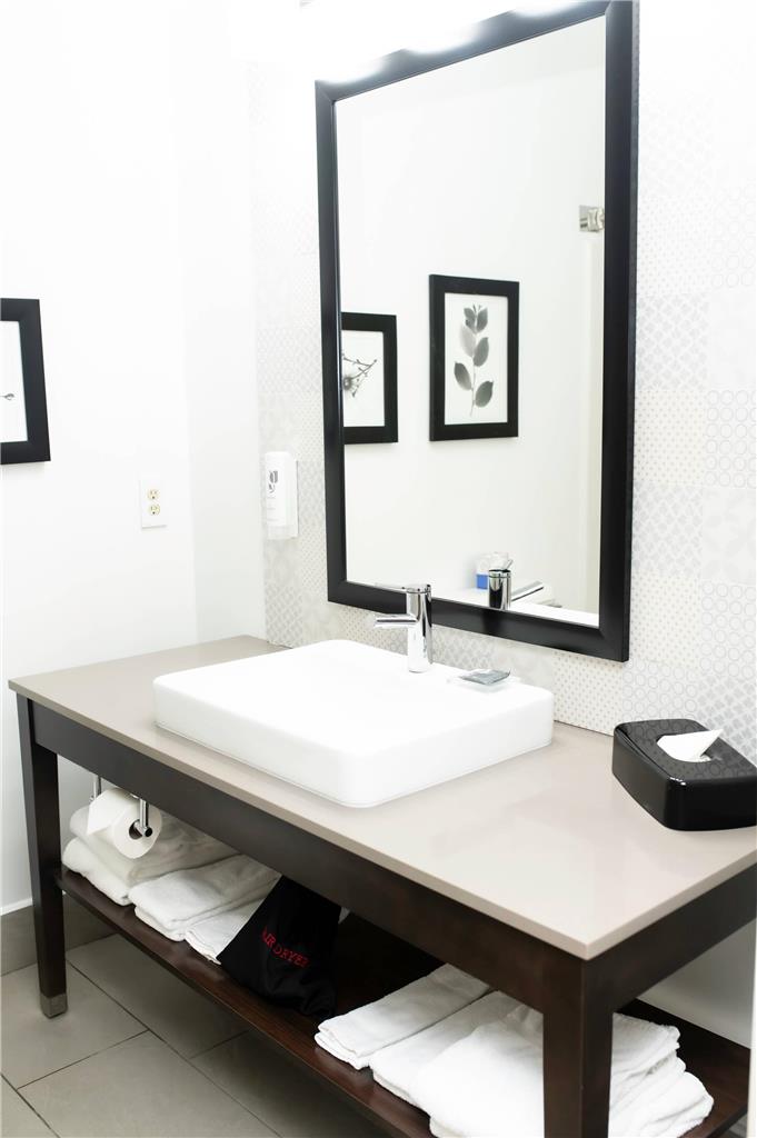 Country Inn & Suites by Radisson Prairie du Chien - photo 11