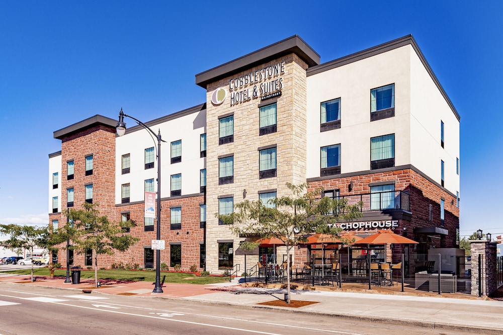 Cobblestone Hotel & Suites Superior Duluth - photo 85