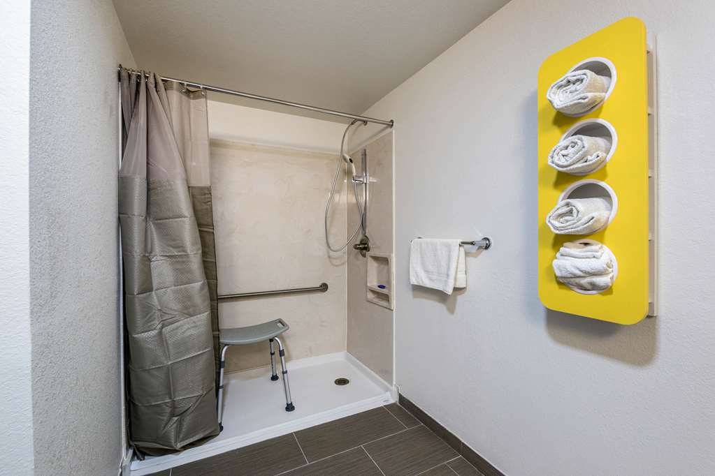 Motel 6 Peoria IL - photo 22