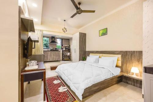 Eco chic oasis in the city with Garden
