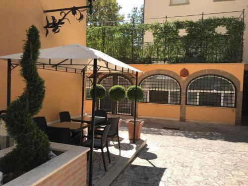 Villa Matissa Apartments — 4-Star Luxury Hotel in Rome, Italy