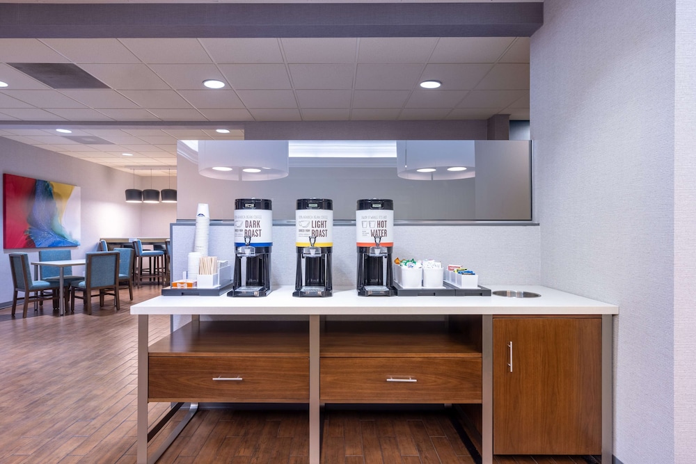 Hampton Inn St. Robert Ft. Leonard Wood - photo 37