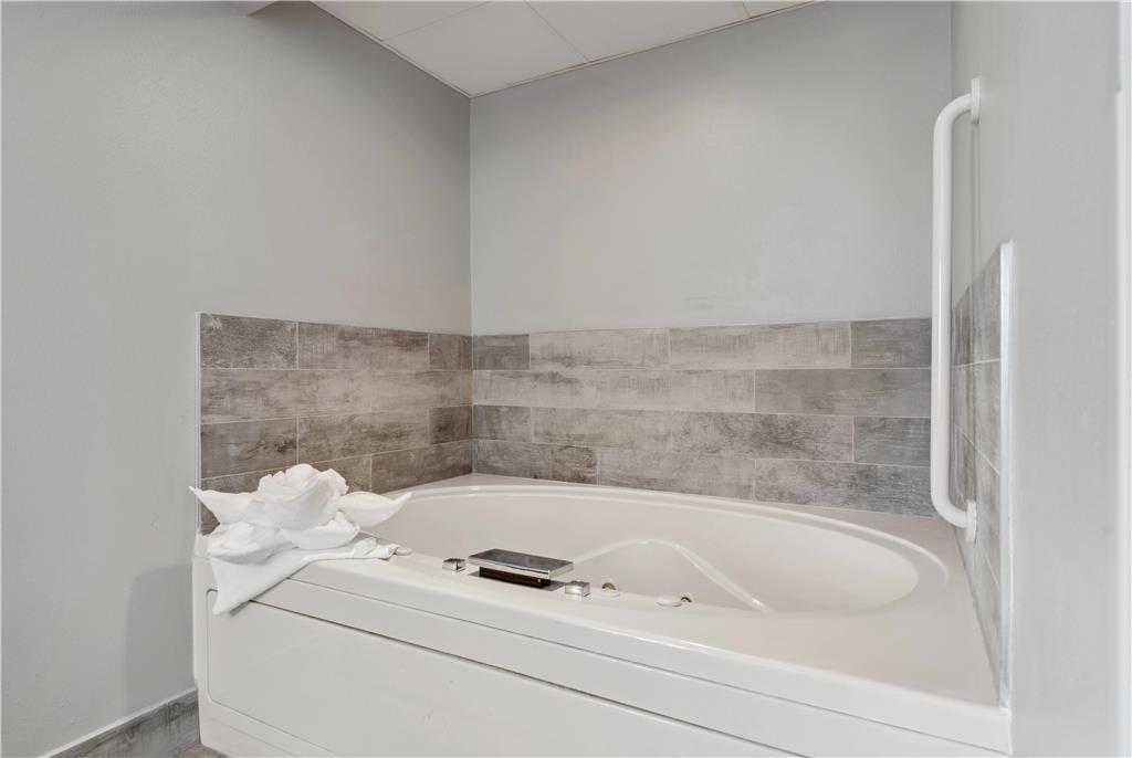 AmericInn by Wyndham Wisconsin Dells - photo 11