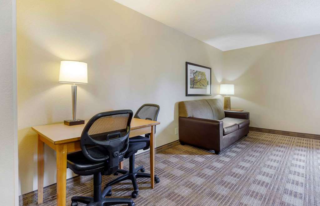 Extended Stay America Select Suites Raleigh RTP 4610 Miami B - photo 17
