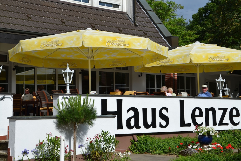 Hotel Haus Lenze — hotel in Menden