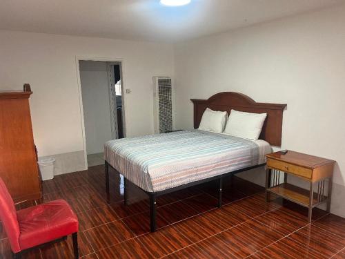 Silver Sands Motel in Ventura, United States