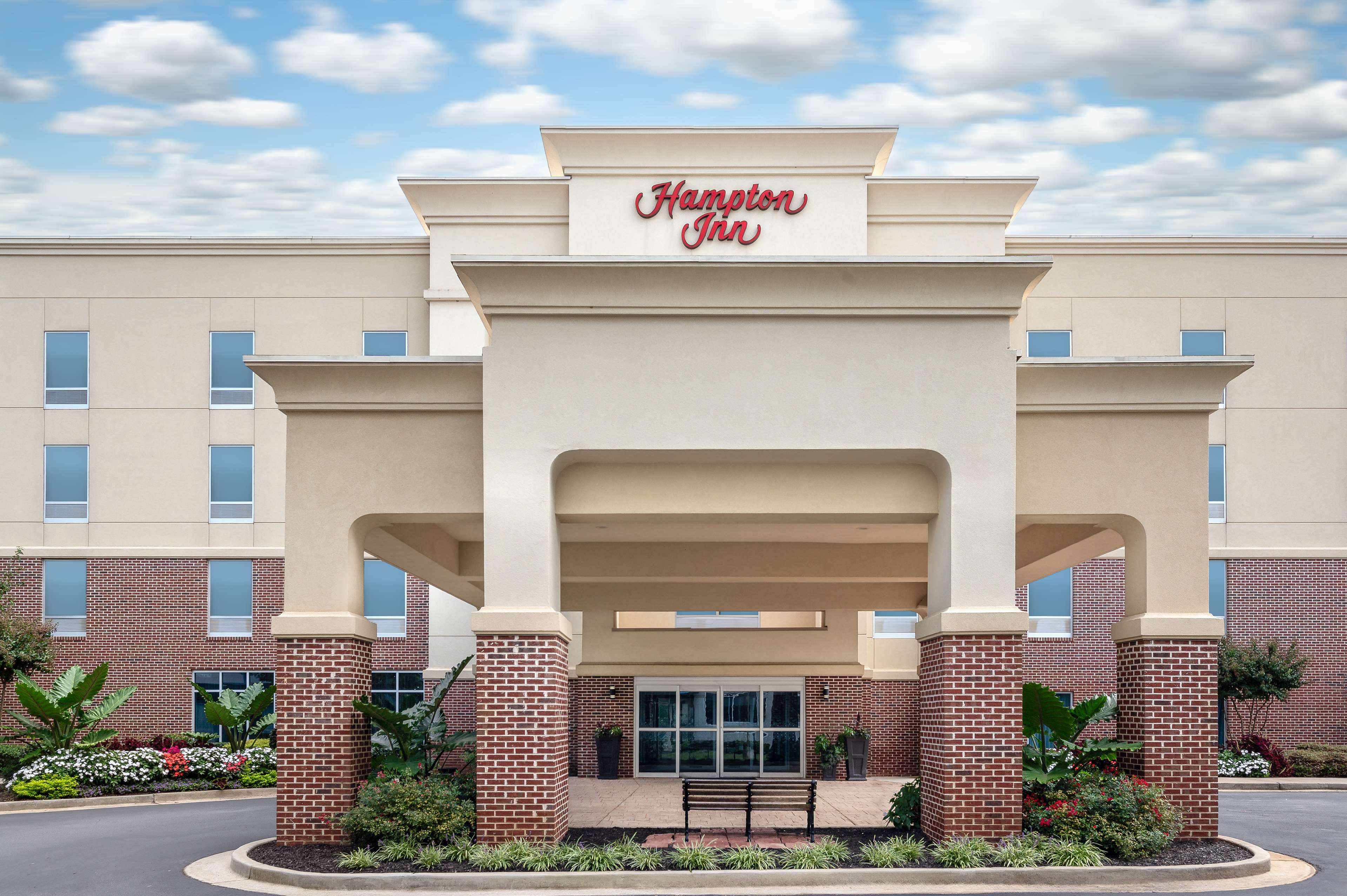 Hampton Inn Atlanta McDonough - featured photo