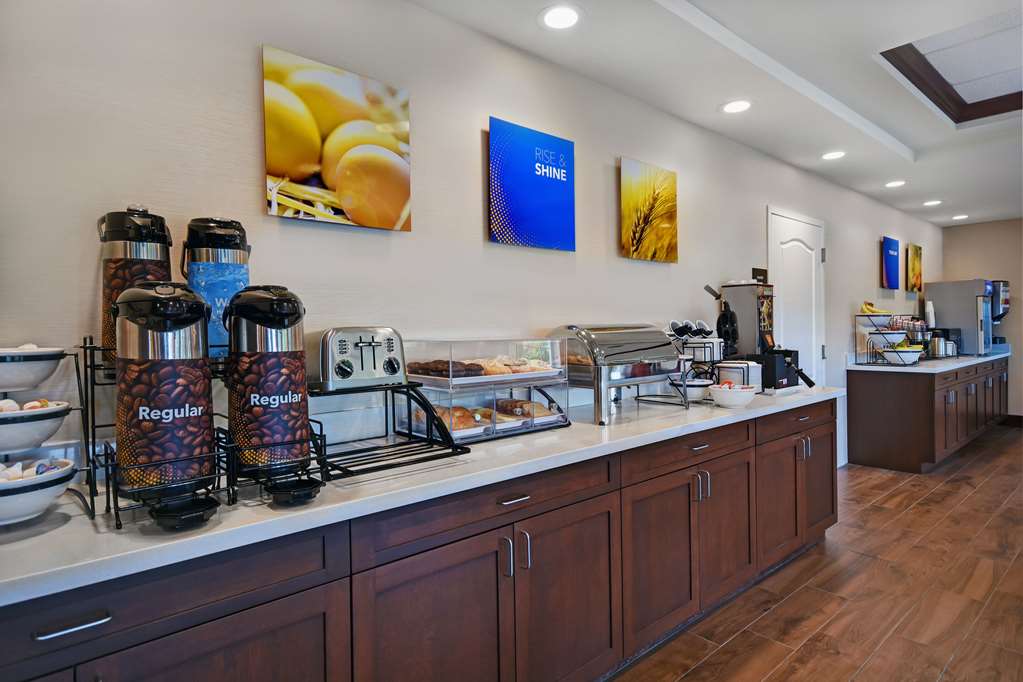 Comfort Inn & Suites Wilton - photo 47