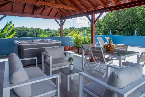 Les Hauts de Sainte Anne 2 Spas privatifs — 4-Star Luxury Hotel in Sainte-Anne, Guadeloupe