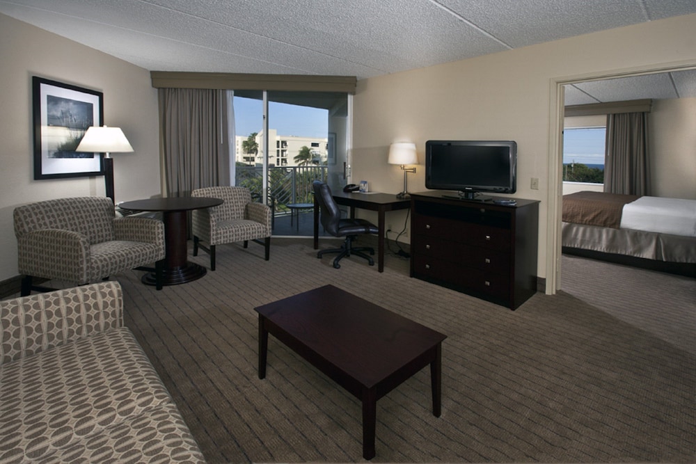Holiday Inn Express North Palm Beach Oceanview by IHG - photo 24