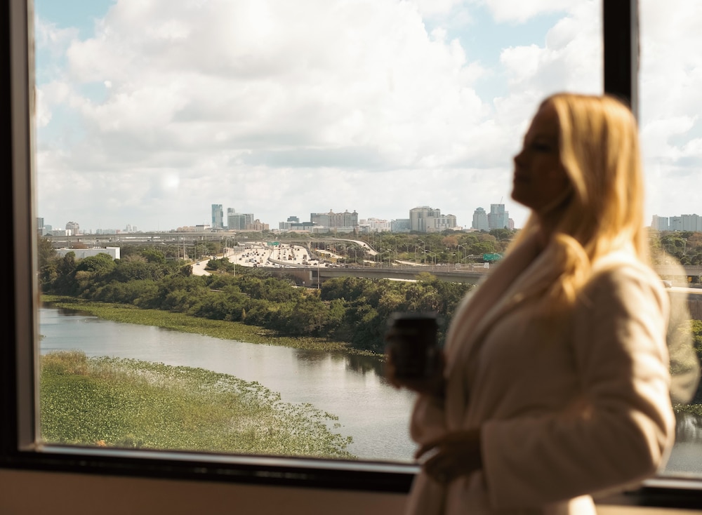 Hilton Palm Beach PBI - photo 59