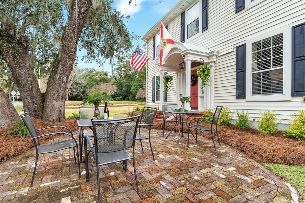 The Capitol Inn Tallahassee - photo 93