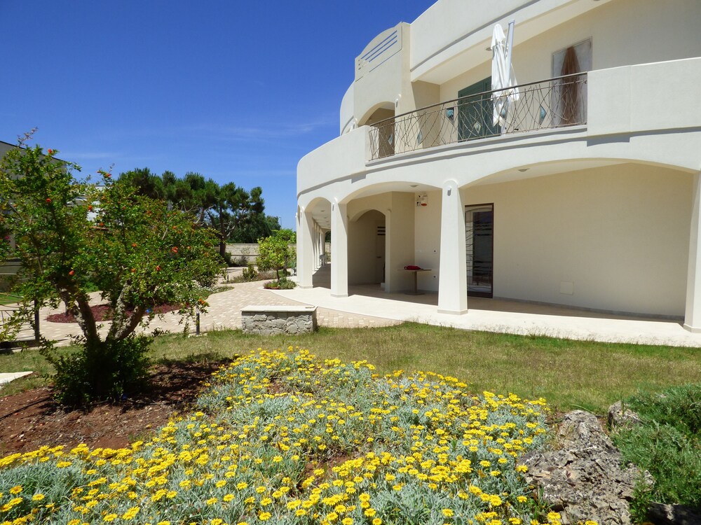 Residence Il Colle — 4-Star Luxury Hotel in Porto Cesareo, Italy