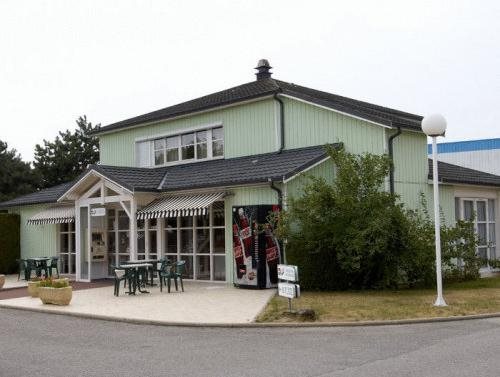 Fasthotel Laval in Laval, France