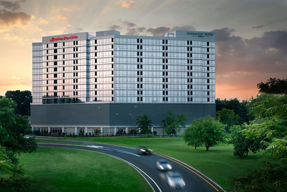 Homewood Suites by Hilton Teaneck Glenpointe - photo 43