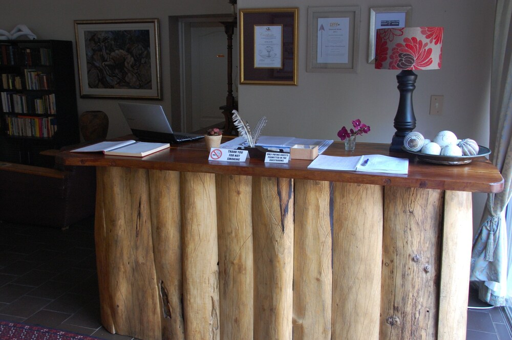 Bush Pillow Guest House — Otjiwarongo — photo 2
