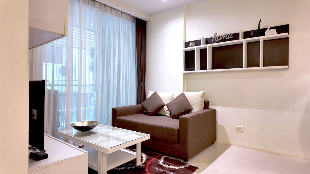 Beverly 33 Suites By Prompt Holiday Home