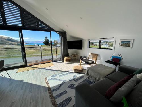 Loft 57 — 4-Star Luxury Hotel in Lake Tekapo, New Zealand