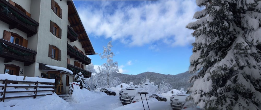 Hotel Lares in Folgaria, Italy