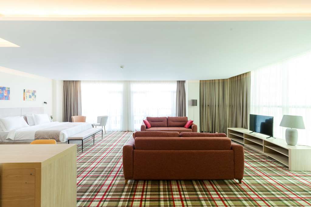 Executive King Suite