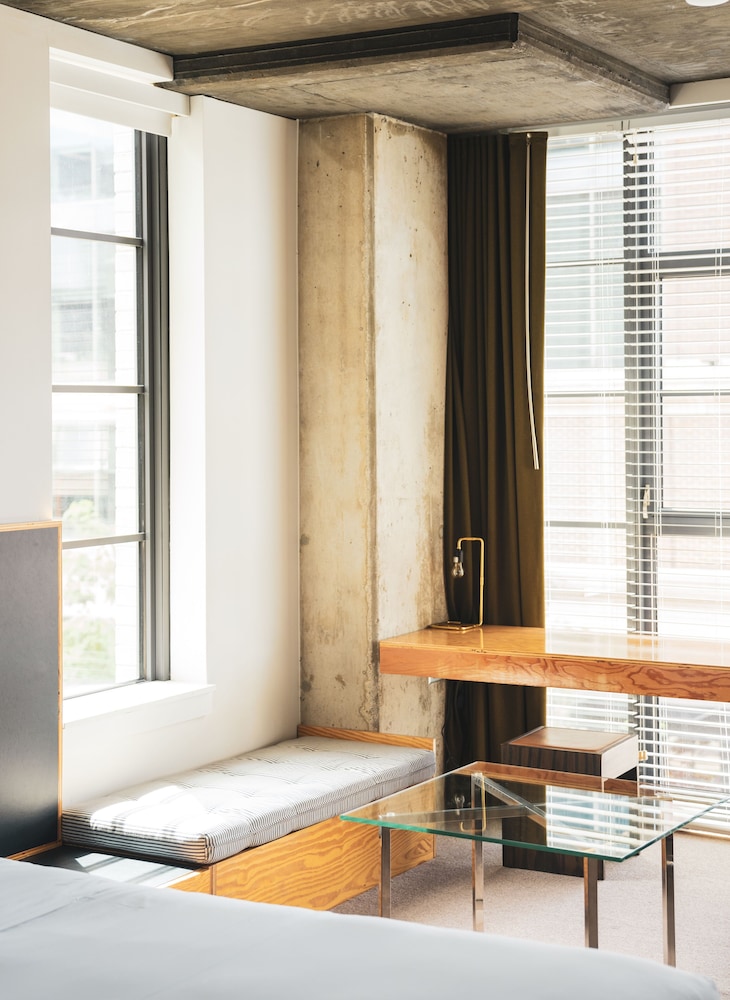 The Emily Hotel - photo 29
