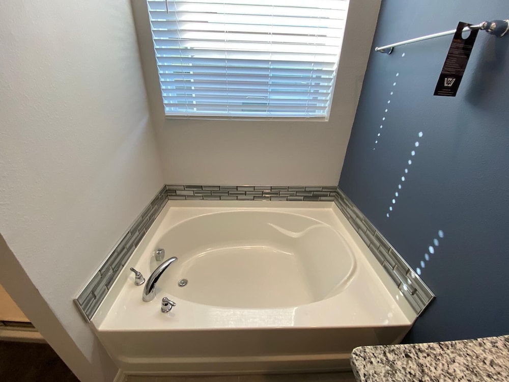 Stunning 5Bd w Pool Close to Disney @ Solterra 7829 - photo 22