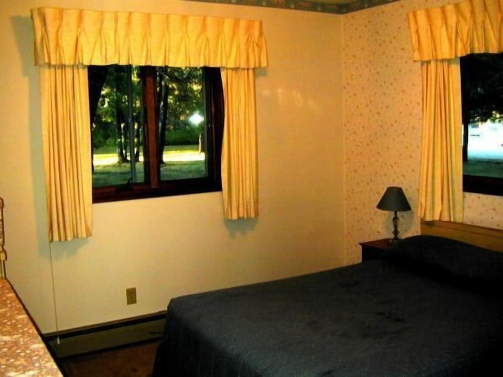 Woodland Motor Lodge - photo 39