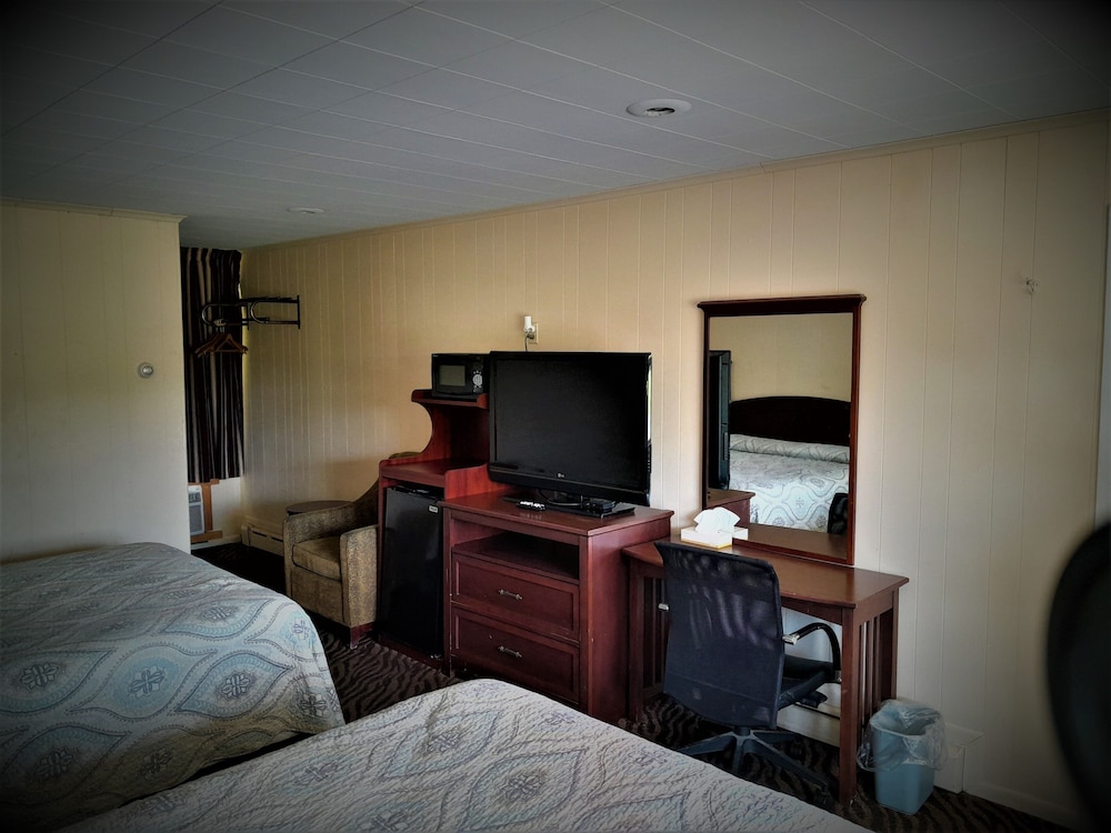 Peloke's Motel - photo 5