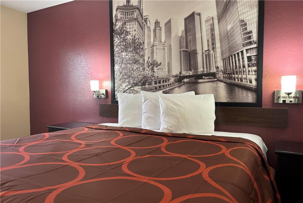 Super 8 by Wyndham Paris IL - photo 19