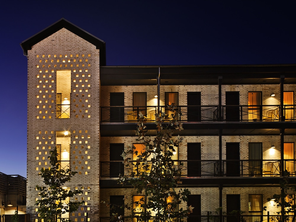 Cavalry Court by Valencia Hotel Collection - photo 24