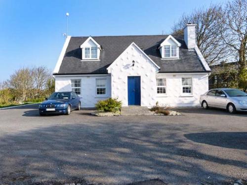 No 1 Apt Brandy Harbour Cottage — 4-Star Luxury Hotel in Gaillimh, Republic of Ireland