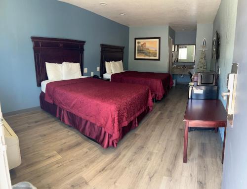 Ozark Inn - photo 11