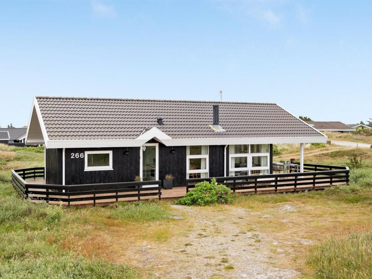 Holiday Home Fejzo 700m to the fjord by Interhome — 4-Star Luxury Hotel in Hvide Sande, Denmark