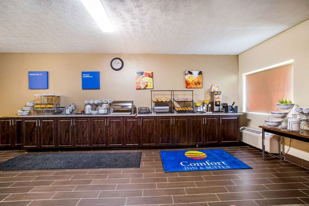 Comfort Inn & Suites Fairborn near Wright Patterson AFB - photo 55