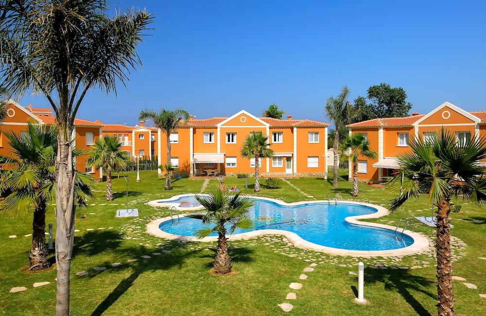 Apartamentos y Villas Oliva Nova Resort - carbon neutral hotel in Oliva