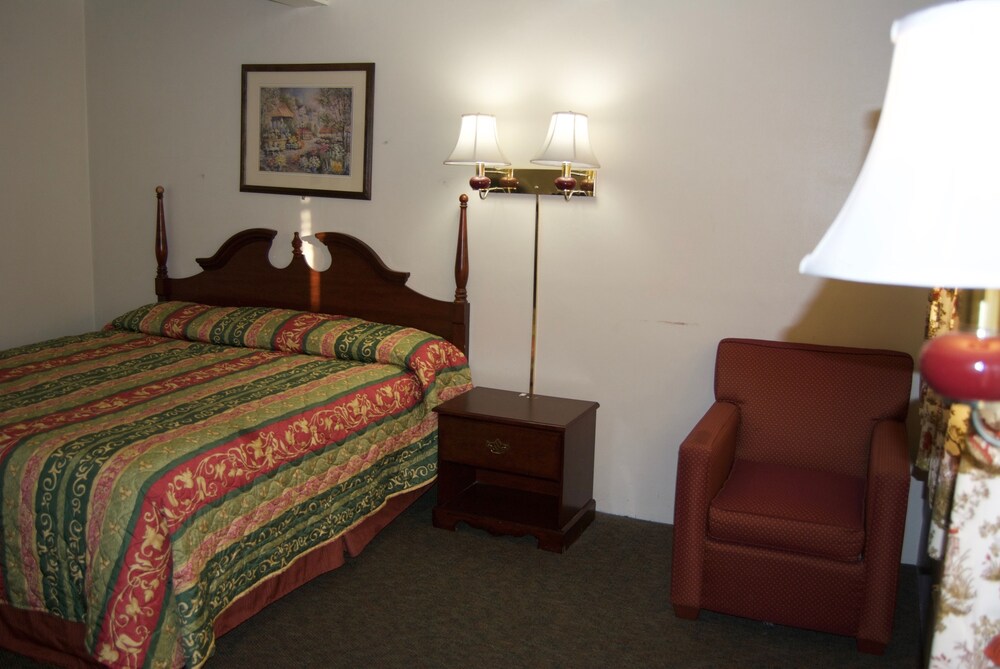 Janey Lynn Motel - photo 5