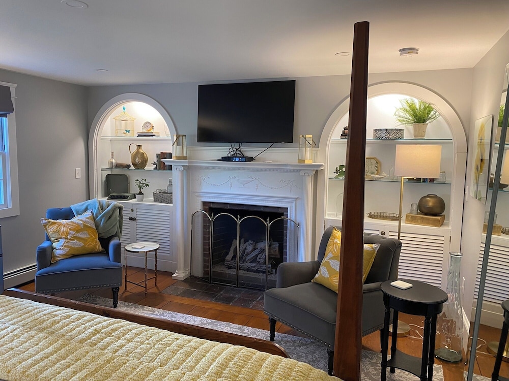 Inn at Perkins Cove - photo 10
