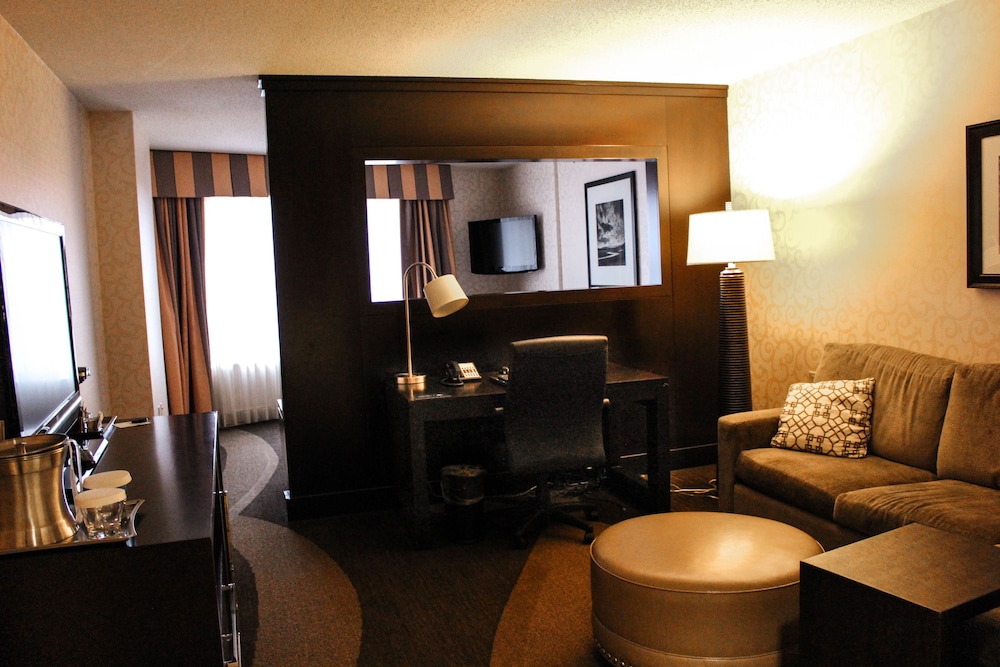 Hilton Madison Monona Terrace - photo 6